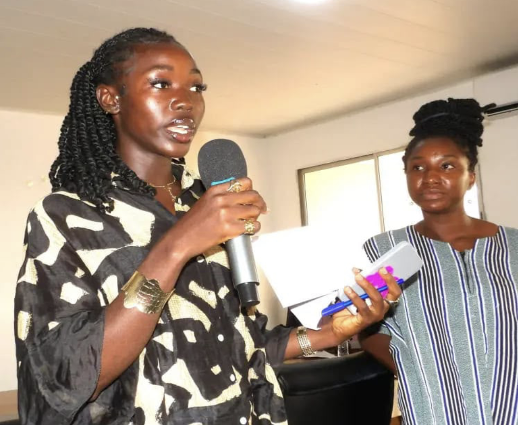 Miss Inter-University Contestant Pleads for Coastal Action