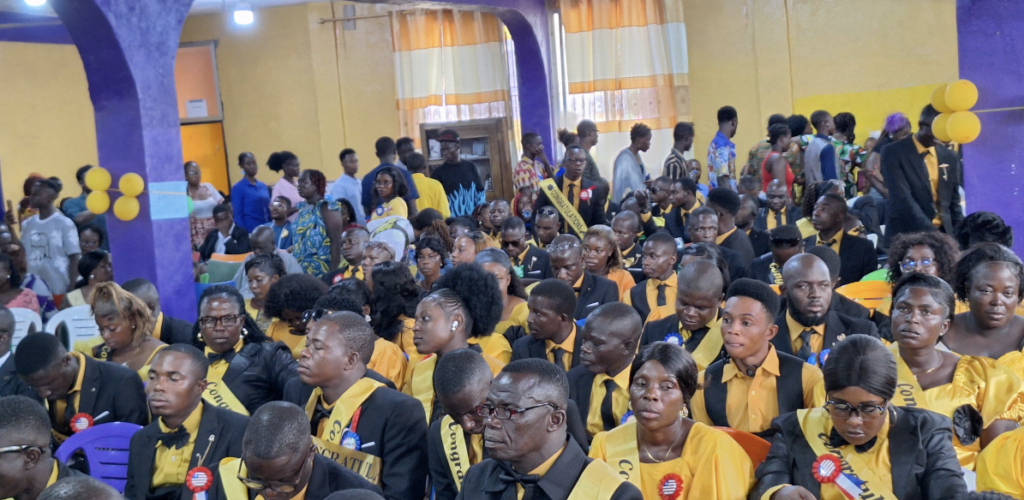 Graduands Fear Jobless Future 
