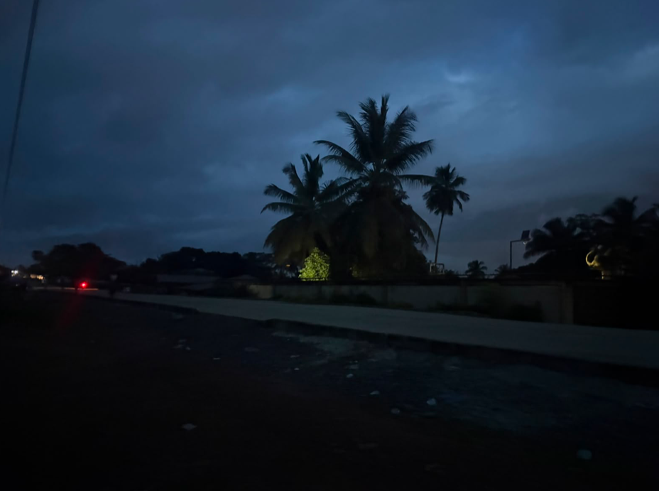 VOA #1 Road Residents Decry Unequal Electricity